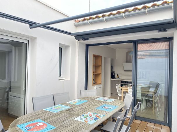 A vendre MAISON  4 PIECES 75 M2 PLAGE à PIED SAINT GILLES CROIX DE VIE