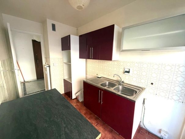 A louer APPARTEMENT T2 48 M2 BORD DE MER CAGNES SUR MER