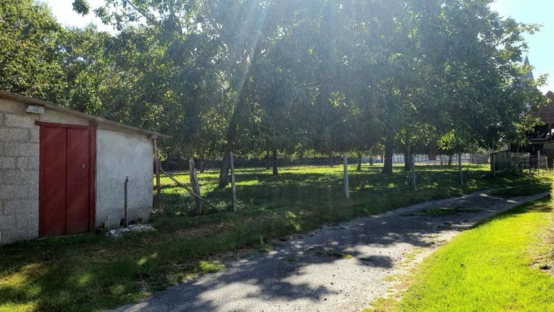 A vendre LONGERE  5 PIECES 105 M2  SAINTE FOY