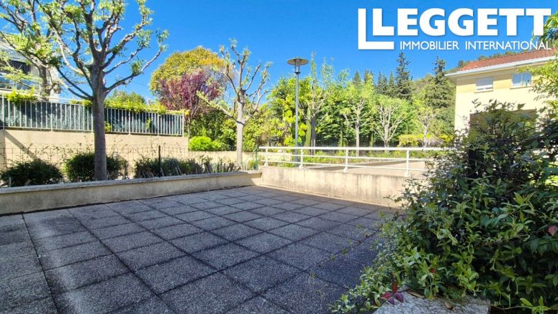 A louer APPARTEMENT T5 34 M2 TERRASSE  GRASSE