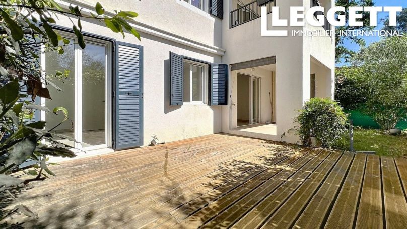 A louer APPARTEMENT T3 54 M2 TERRASSE  ROQUEFORT LES PINS