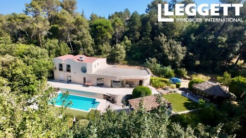 A louer MAISON  D'ARCHITECTE  ROQUEFORT LES PINS