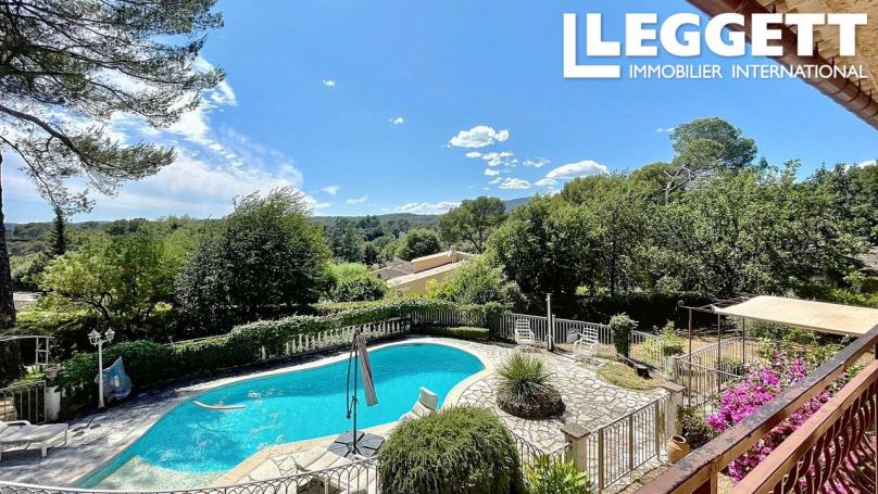 A vendre MAISON  4 PIECES 150 M2  ROQUEFORT LES PINS