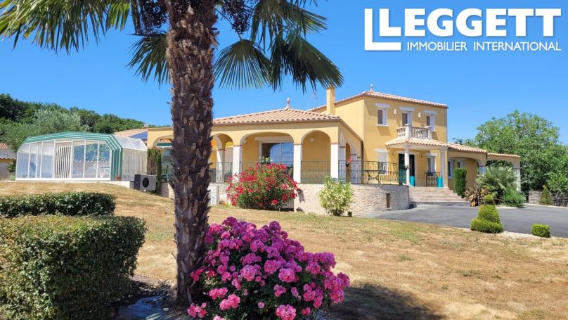 A vendre MAISON  6 PIECES 165 M2  CHANTONNAY