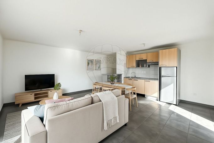 A louer APPARTEMENT T3 64 M2  NANTES