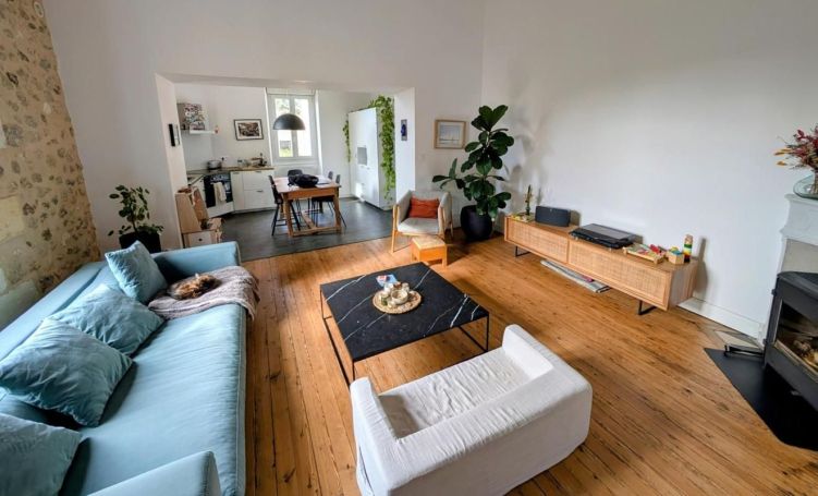 A louer MAISON  DE MAîTRE  LORMONT