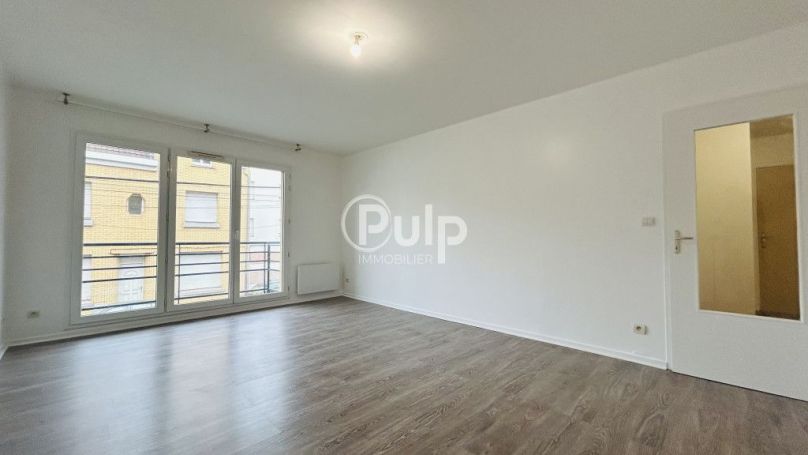 A louer APPARTEMENT T3 60 M2  LENS