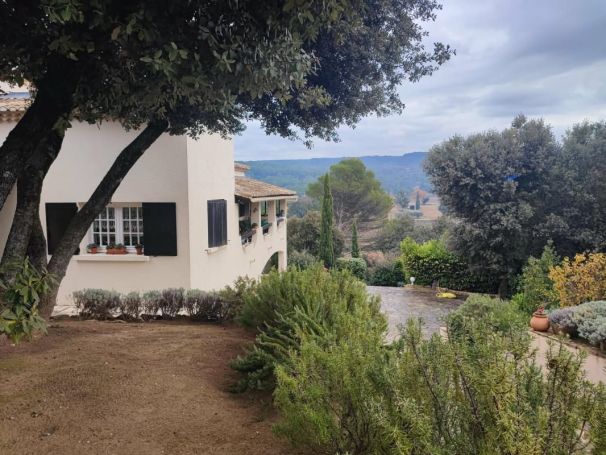 A louer MAISON  CONTEMPORAINE  BAGNOLS SUR CEZE