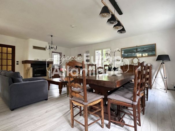 A vendre MAISON  6 PIECES 135 M2 BORD DE MER LA PALMYRE