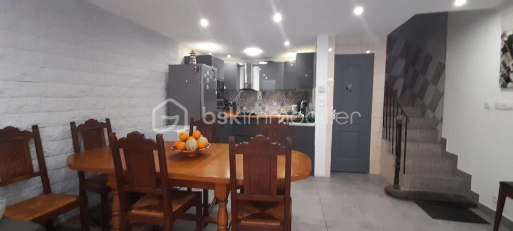 A louer MAISON  CONTEMPORAINE BORD DE MER SAINT LAURENT DE LA SALANQUE