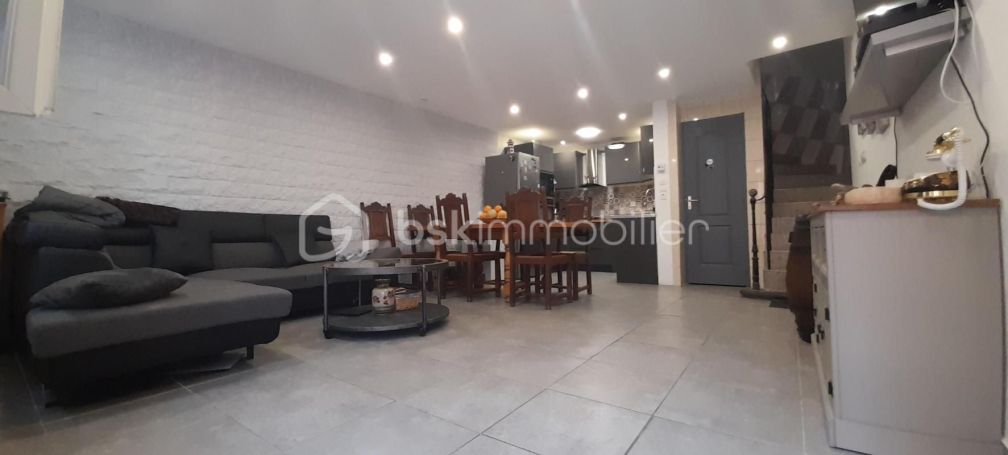 A louer MAISON  CONTEMPORAINE BORD DE MER SAINT LAURENT DE LA SALANQUE