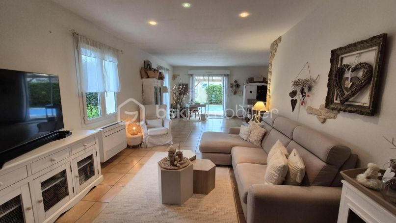 A louer MAISON  5 PIECES 96 M2  PIA