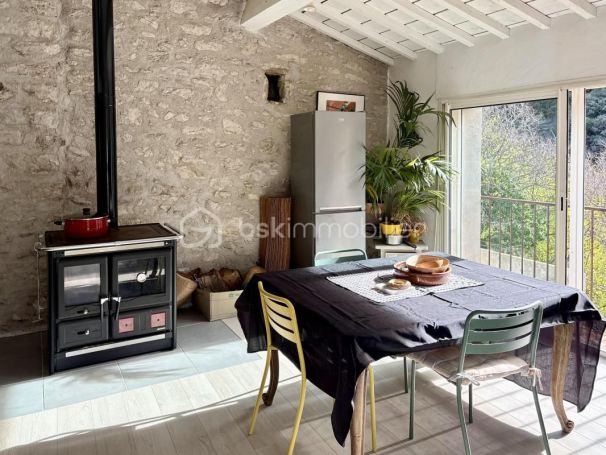 A louer LOFT  4 PIECES 112 M2  SOREDE