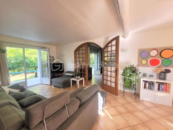 A louer MAISON  DE MAîTRE  MUS