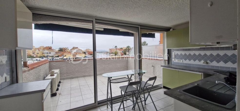 A louer APPARTEMENT T5 90 M2 TERRASSE BORD DE MER LE BARCARES