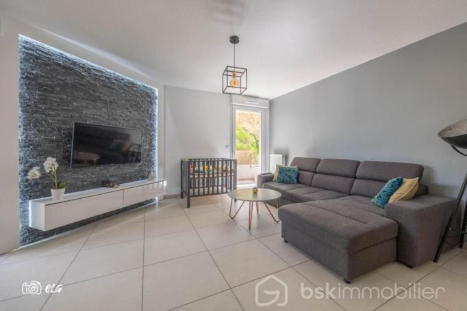 A louer APPARTEMENT T5 85 M2 TERRASSE  CASTELNAU LE LEZ