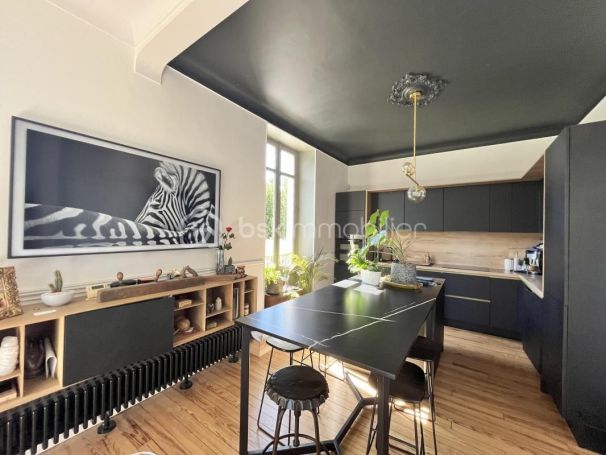 A louer MAISON  DE MAîTRE  PAU