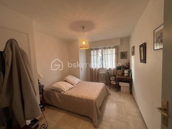 A louer APPARTEMENT T4 78 M2 TERRASSE BORD DE MER CANNES