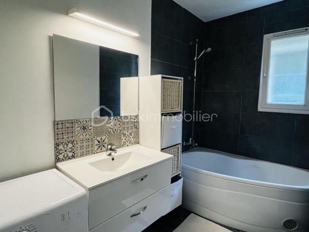 A louer APPARTEMENT T3 60 M2  CAEN