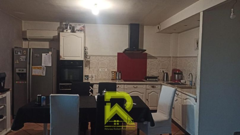 A vendre MAISON  4 PIECES 82 M2  BEZIERS