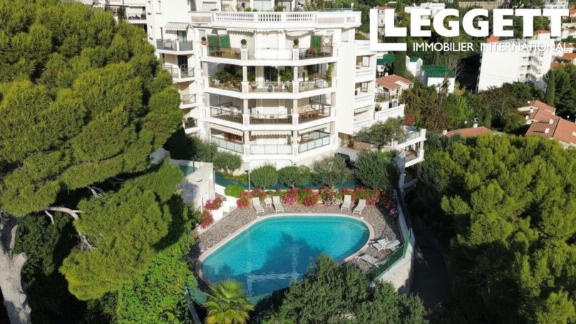 A louer APPARTEMENT DE PRESTIGE T2 41 M2 TERRASSE BORD DE MER CAP D AIL