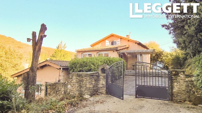 A louer GîTE  LAMALOU LES BAINS