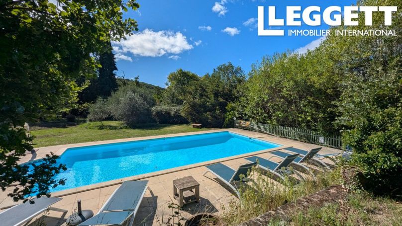 A louer MAISON  11 PIECES 185 M2  FOZIERES