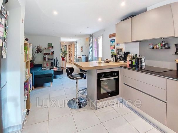 A louer APPARTEMENT T2 48 M2  FUVEAU