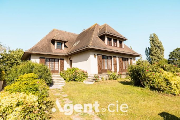 A louer MAISON  D'ARCHITECTE  ESQUAY NOTRE DAME