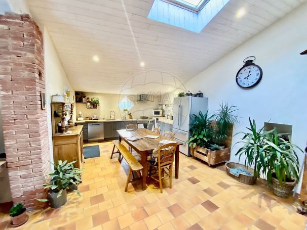 A louer LONGèRE  5 PIECES 430 M2 BORD DE MER ETAULES