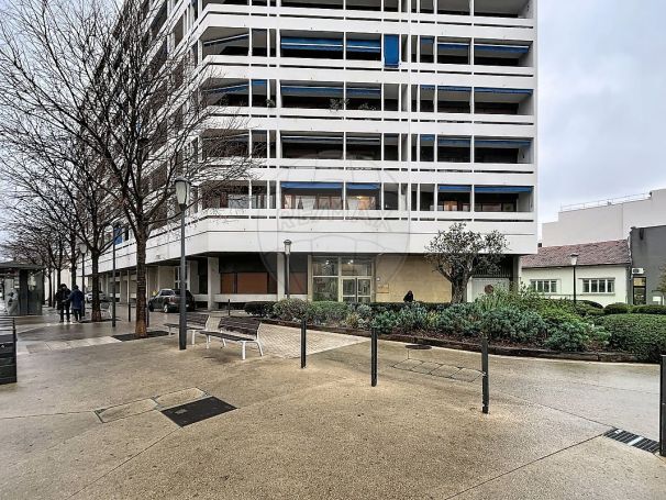 A louer APPARTEMENT T2 46 M2 TERRASSE  NIMES