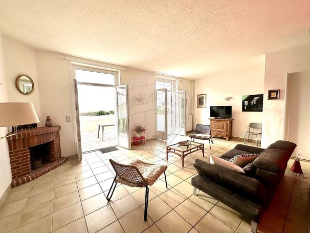 A louer MAISON  CONTEMPORAINE PIEDS DANS L'EAU VAUX SUR MER