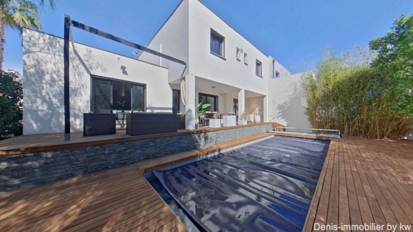 MAISON  CONTEMPORAINE  VILLENEUVE DE LA RAHO