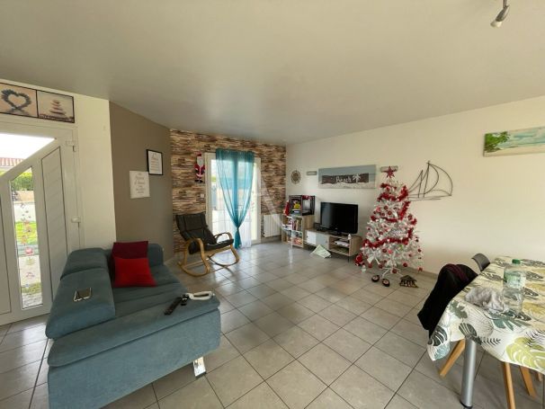 A vendre MAISON 5 PIECES 140 M2 LE BERNARD