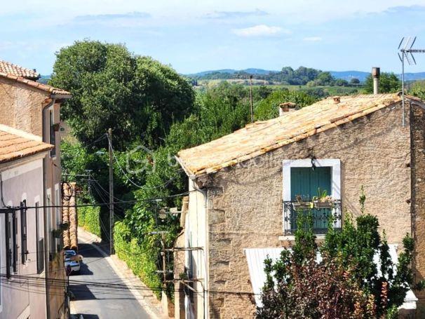 A louer APPARTEMENT T6 146 M2  PEZENAS