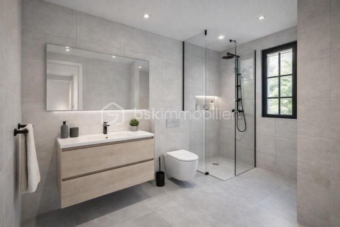 A louer APPARTEMENT T2 37 M2 TERRASSE VUE MER HYERES