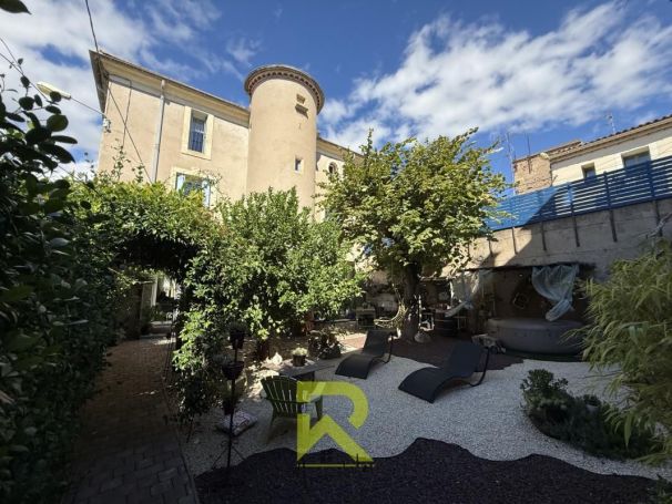 A louer MAISON  DE MAîTRE  BESSAN