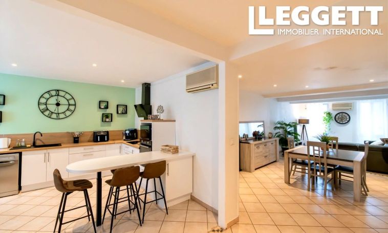 A louer MAISON  DE MAîTRE  COURSAN