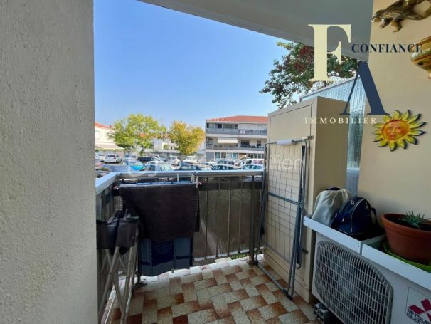 A louer STUDIO  19 M2 BORD DE MER BALARUC LES BAINS