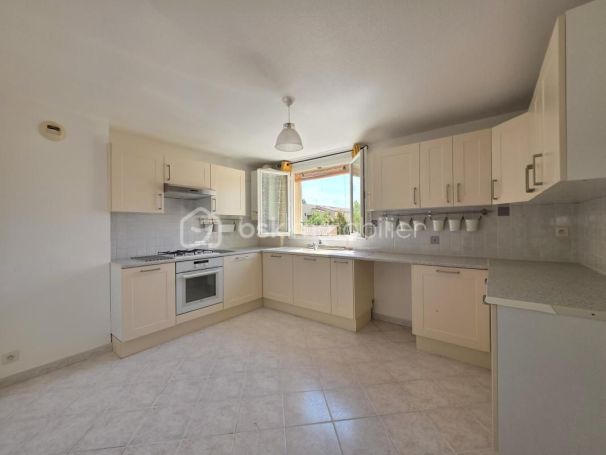 A louer APPARTEMENT DUPLEX T3 81 M2  VELAUX