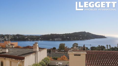 A louer APPARTEMENT T4 103 M2 BORD DE MER VILLEFRANCHE SUR MER