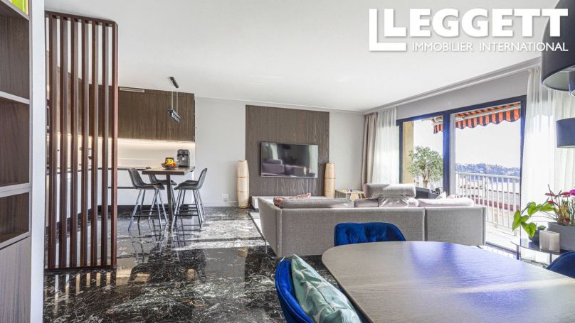 A louer APPARTEMENT T4 103 M2 BORD DE MER VILLEFRANCHE SUR MER