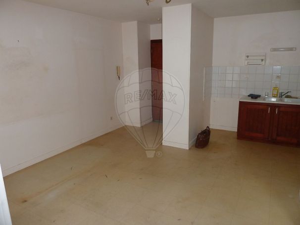 A louer APPARTEMENT T2 34 M2  SAINTES