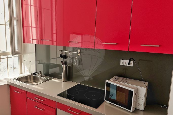 A louer APPARTEMENT T2 38 M2  MARSEILLE 2EME