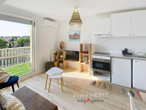 A louer APPARTEMENT T2 27 M2 TERRASSE BORD DE MER GRUISSAN