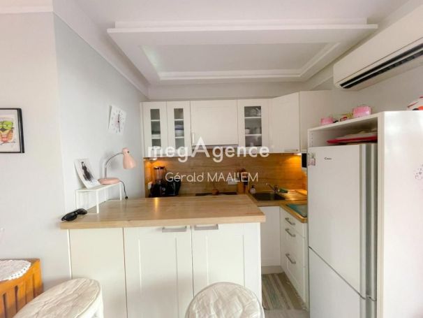 A louer APPARTEMENT T2 35 M2 BORD DE MER SAINT RAPHAEL