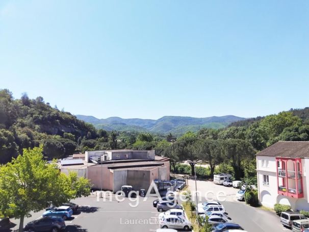 A louer STUDIO  21 M2 TERRASSE  LAMALOU LES BAINS