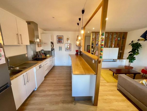 A louer APPARTEMENT T6 94 M2 BORD DE MER DIEPPE