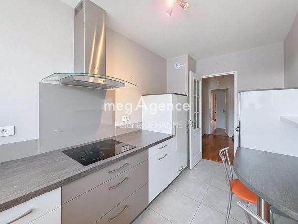 A louer APPARTEMENT T4 85 M2  CAEN