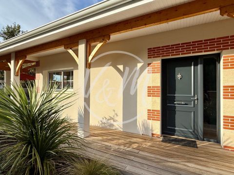 A vendre BELLE villa CONTEMPORAINE 5 PIECES 138 M&sup2;  Lacanau